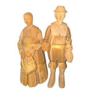 Vintage Rare Pilgrim Couple Cornhusk Handmade Figurines 12" Tall